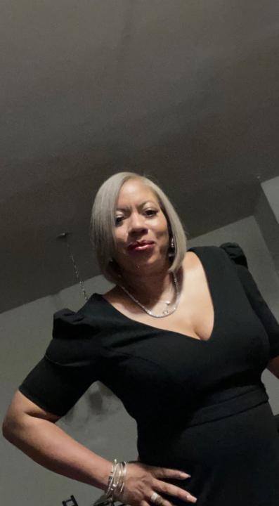 Veronica Knight-Drew