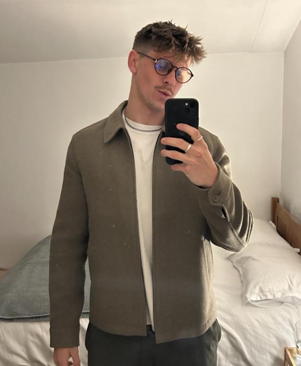 Jake Chivers