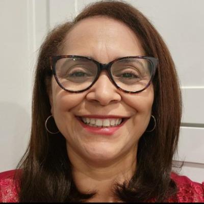 Elizabeth Suau