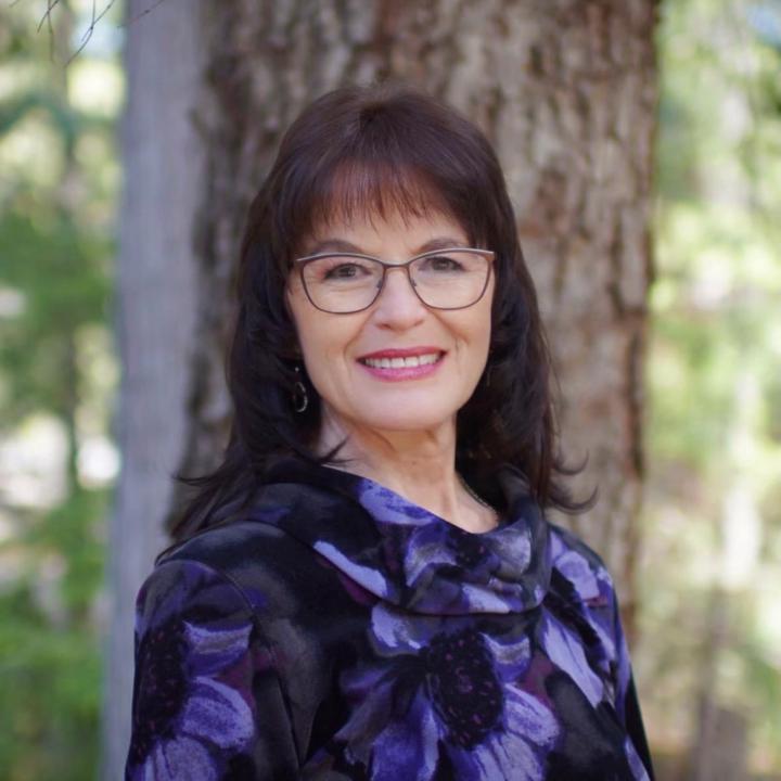Cindi White