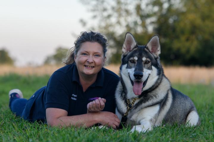 🐾 Meet the One Who Pays for the Treats (and Talks to Hoomans)