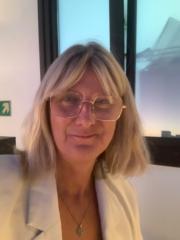 Lynne Humphries