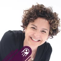Nena Natour