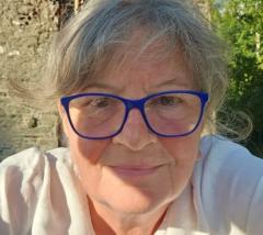 Amanda Davies