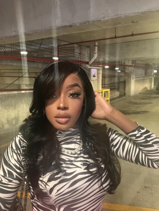 LaDavia Harrell