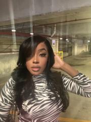 LaDavia Harrell