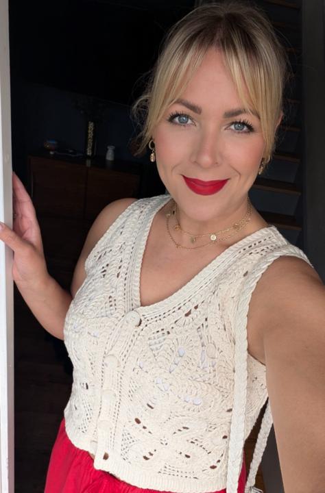 Leanne Lawton