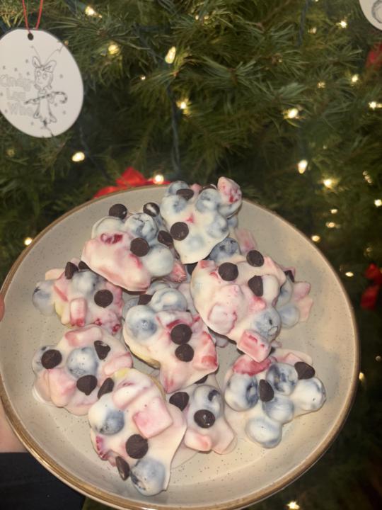 ⚽ Easy Freezer Snack for Busy Soccer Families 🍓🍌