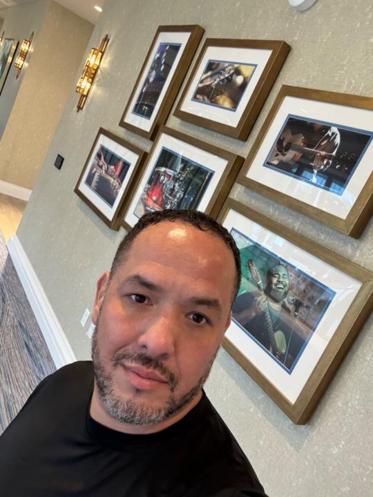 Giovanni Flores