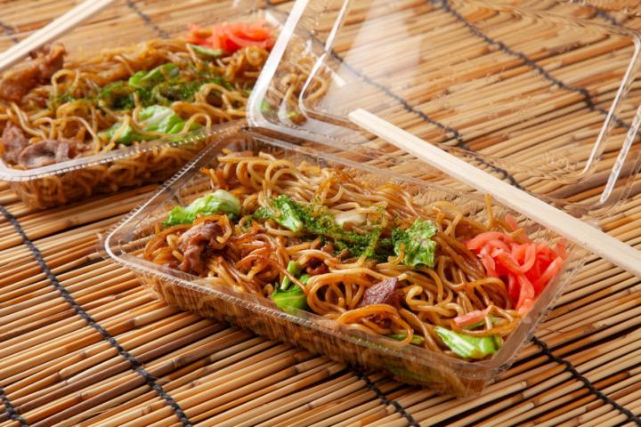 🍜 Yakisoba vs 🍜 Ramen