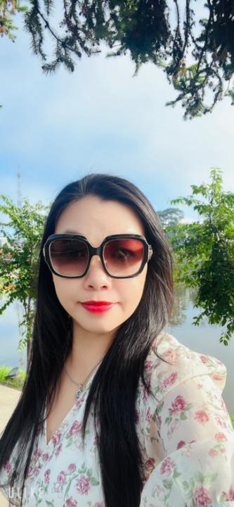 Nguyễn Thị Cẩm Tú