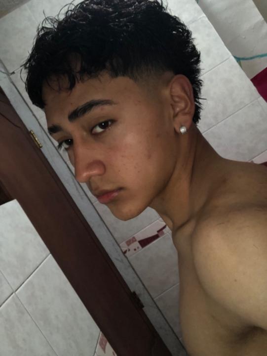 Sebastian Chaves