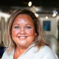 Michele Szabo