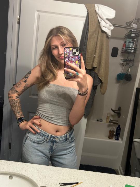 Amellia Romo