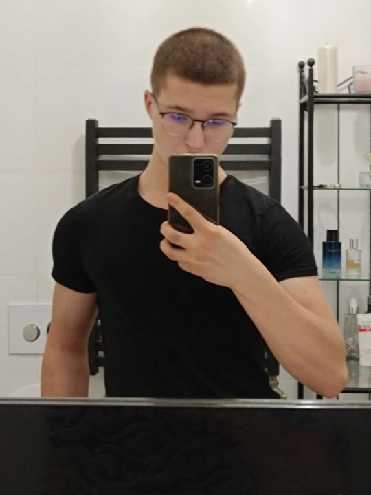 Dawid Kesek