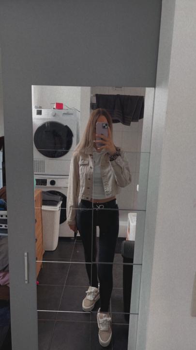 Potier Laura