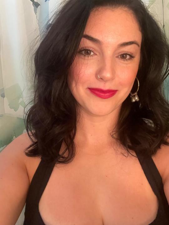 Erin Bernhardt