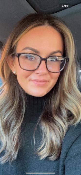 Nicole Lollar