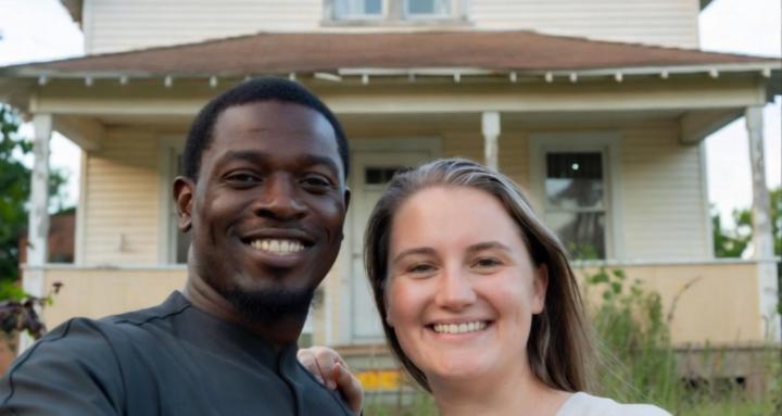 Flip Holmes Get $$ for Deals !