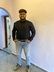 Bhavesh Nhavi