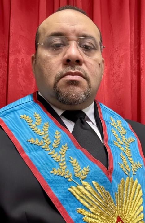 Manuel Evia