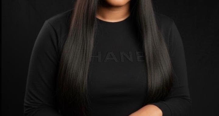 👑Crowned and Cashflow💸 