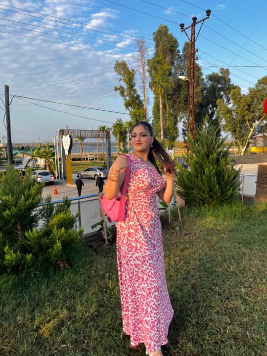 Özge suna Diz
