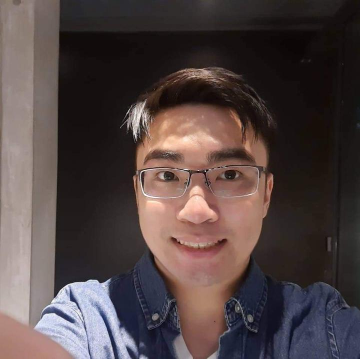 子弘 朱