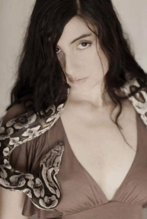 Sivitri D