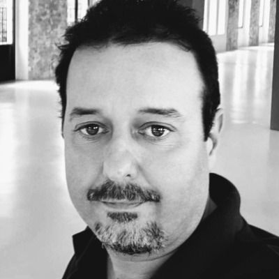 Miguel Ángel Martínez