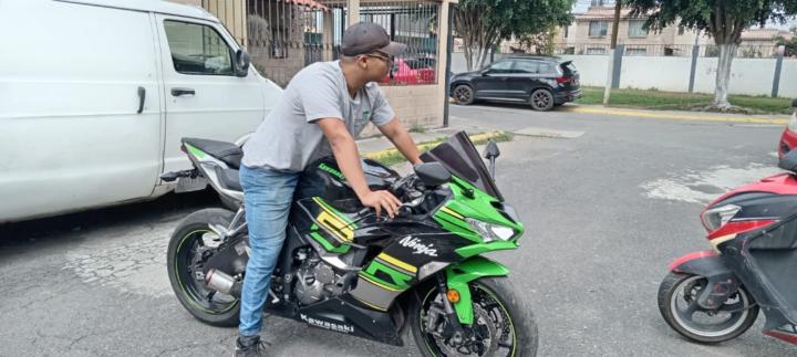 Adonis Vargas