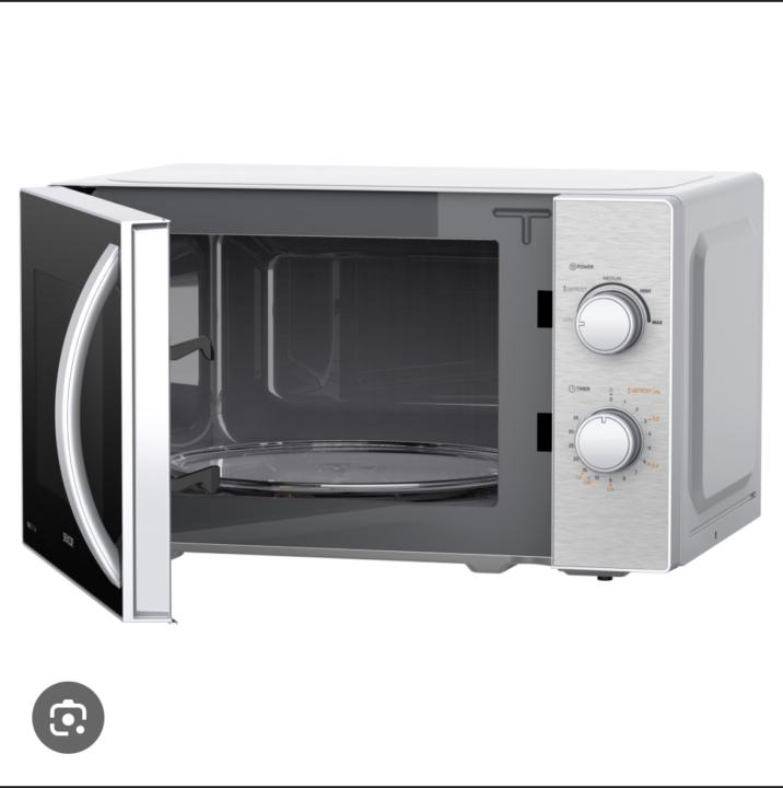 Holidays 6 December 2025