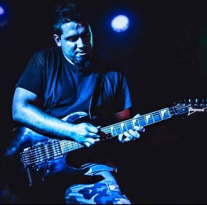 Carlos Casavieja
