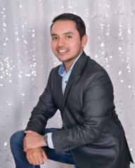 Raul DeLaPaz