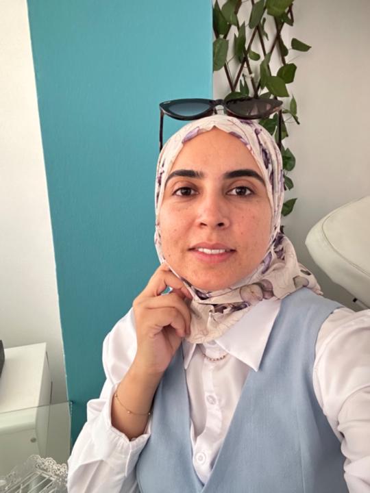 كوثر العريبي