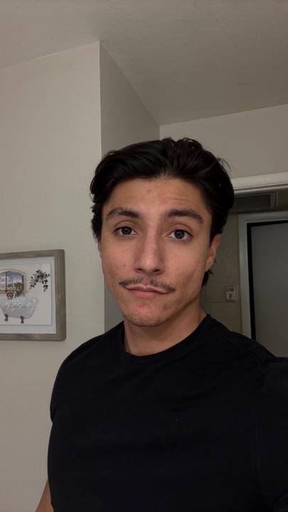 Greg Villaverde