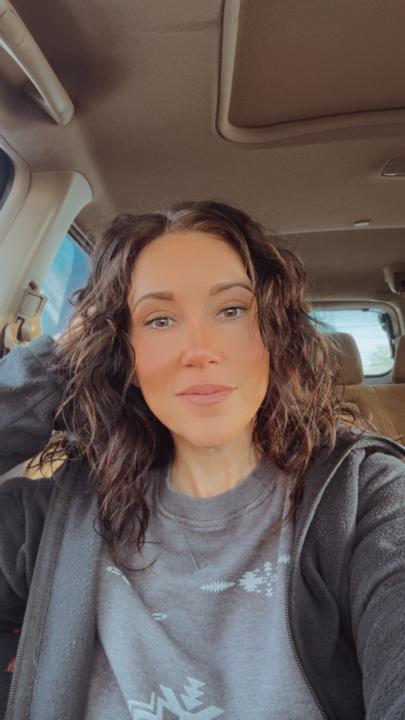 Leanne Tellez