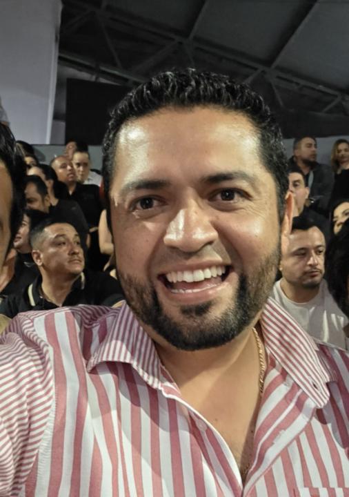 Adrián Lopez isordia