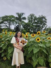 Mary Julienne Acompañado