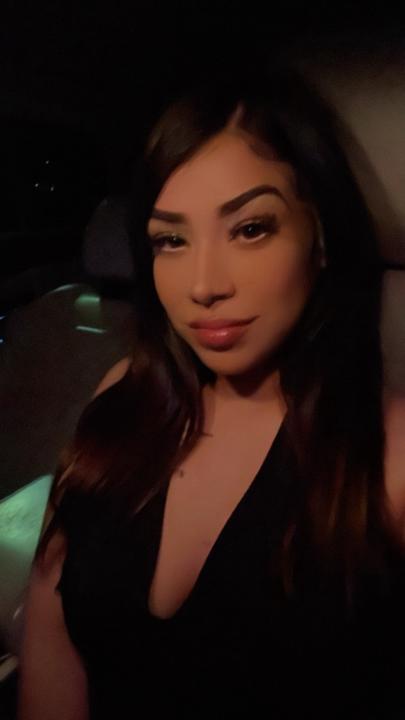 Brenda Flores