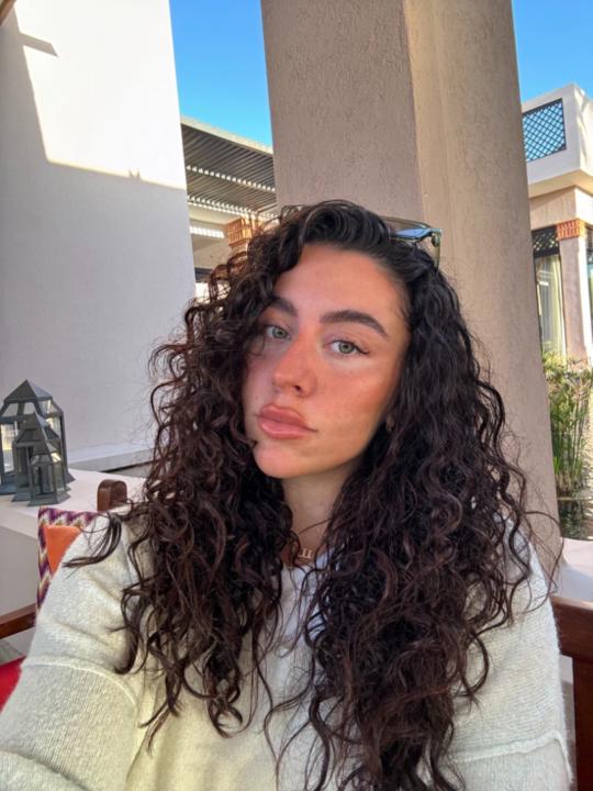 Meg Hinde
