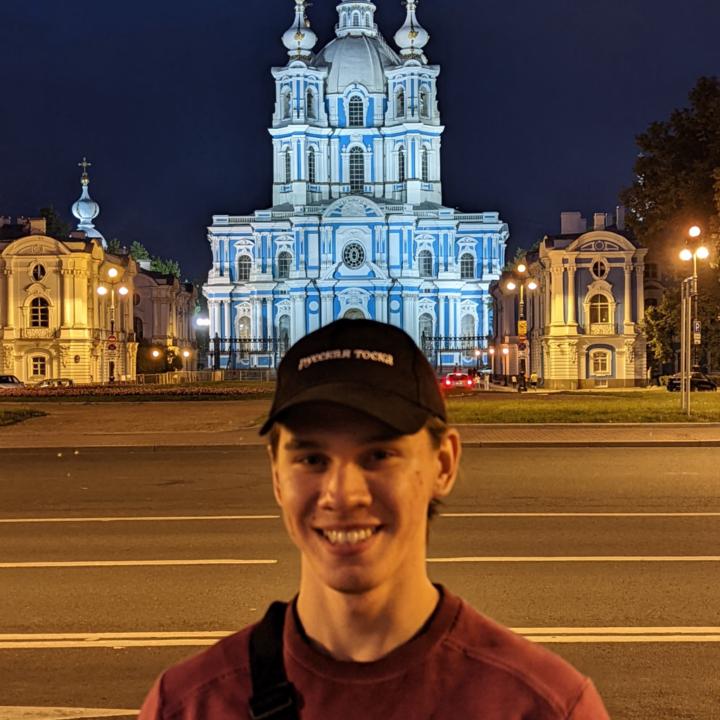 Maksim Petrov