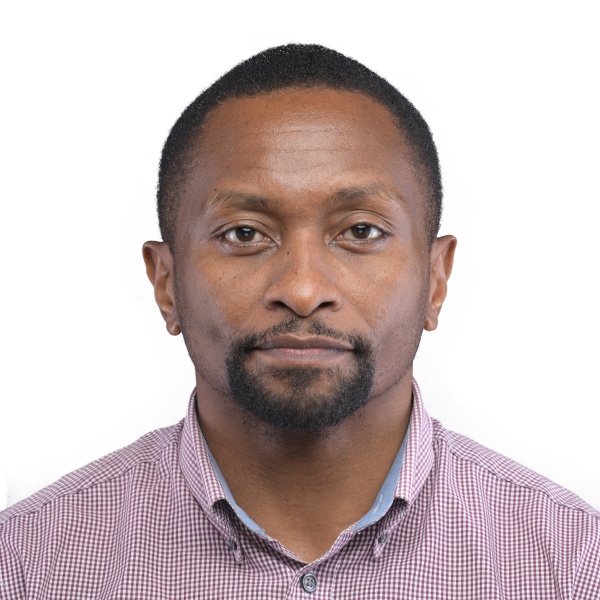 Alex Mwangi