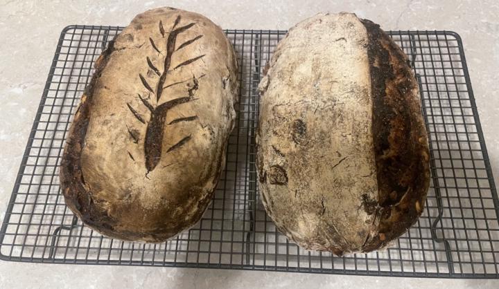 Pain aux Noisettes et Figues