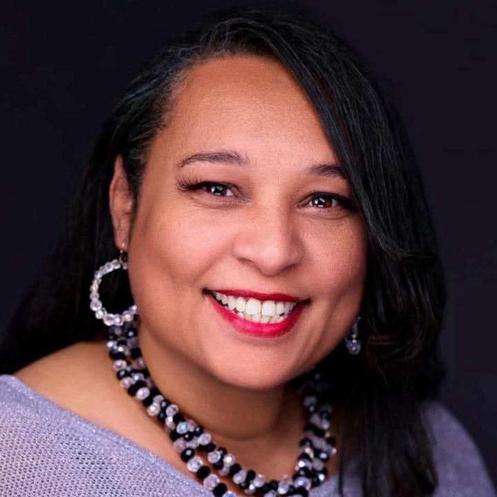Bernadette Watts