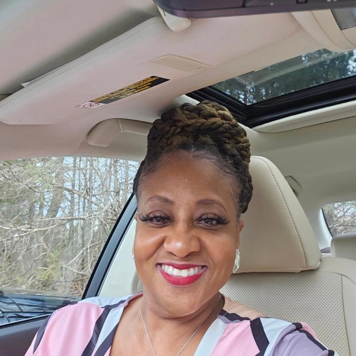 LaShelle Dixon