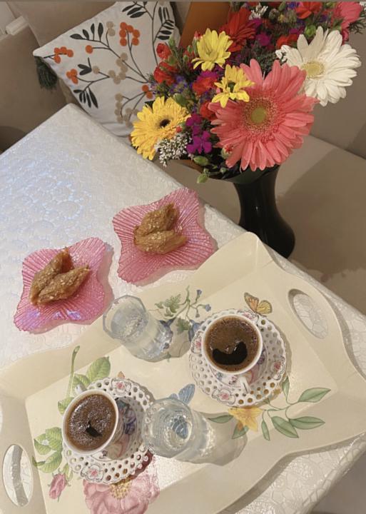 Guess who I met today? ☕💐