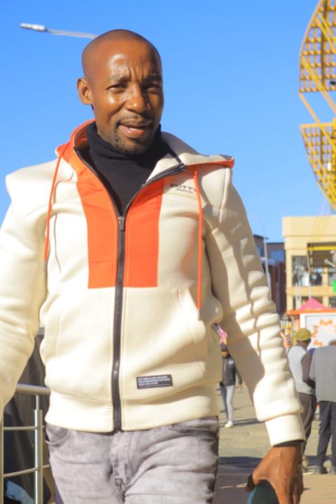 Pascalis Mokhethi