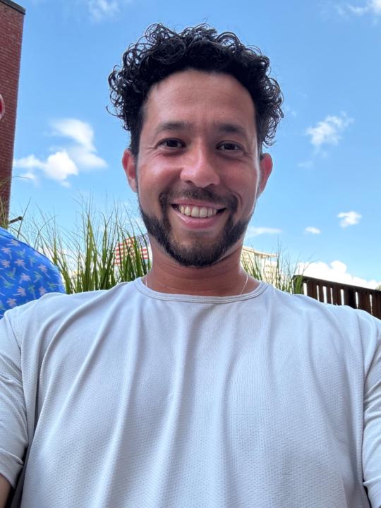 Christian Flores