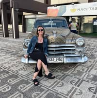 Claudia Olivari